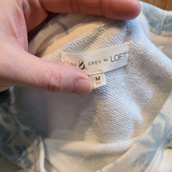 Lou & Grey for Loft Gray Pullover cropped Sweatshirt M - Picture 3 of 6